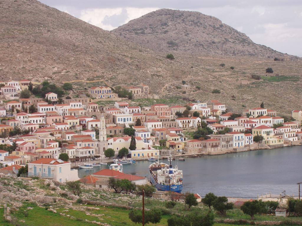 Villa Amalia Χάλκη Εξωτερικό φωτογραφία