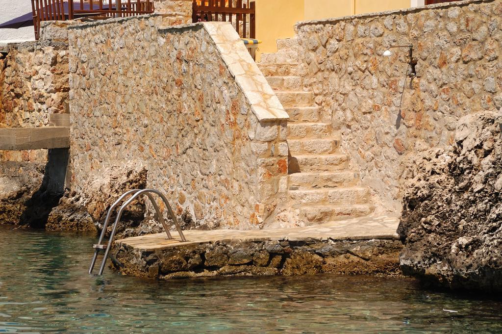 Villa Amalia Χάλκη Εξωτερικό φωτογραφία