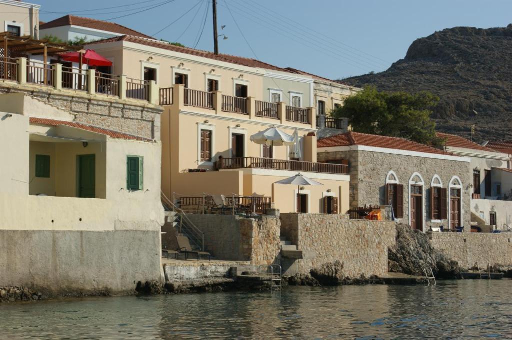 Villa Amalia Χάλκη Εξωτερικό φωτογραφία