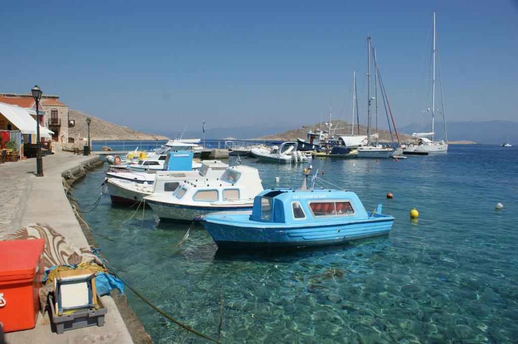Villa Amalia Χάλκη Εξωτερικό φωτογραφία