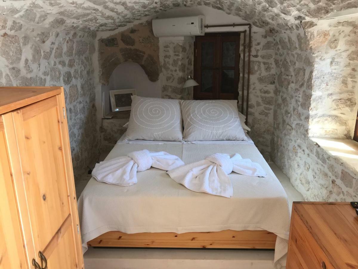 Villa Amalia Χάλκη Εξωτερικό φωτογραφία